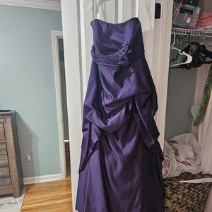 Purple elegant ball gown